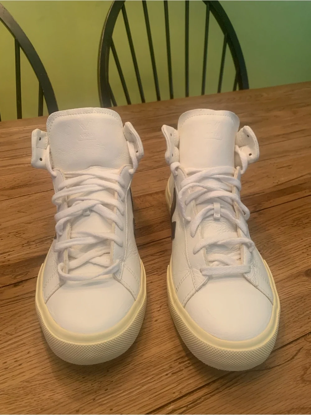 Men’s Veja Minotaur High Top Sneakers